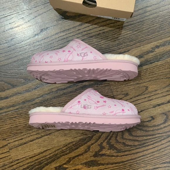 New Ugg Keegan Slide Slipper Planetary Pink Kids US Size 4 - Picture 4 of 10